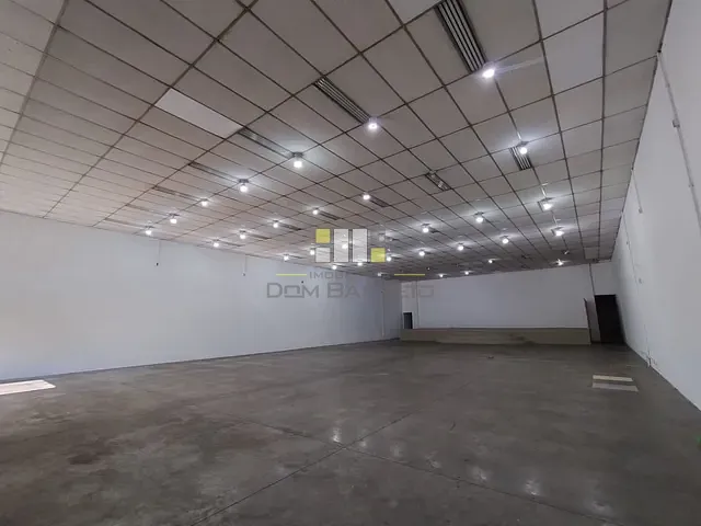 Loja com 546m², para alugar, no bairro Centro em Sumaré