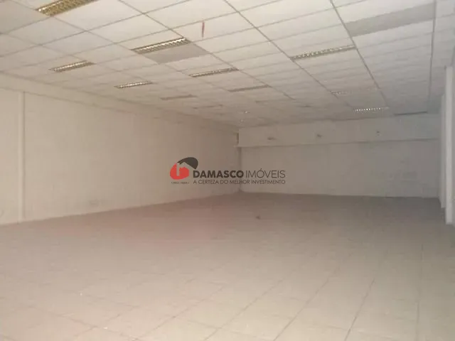Loja com 500m², para alugar, no bairro Nova Gerti em São Caetano do Sul