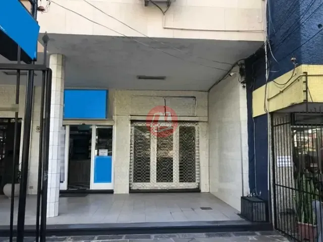 Loja com 36m², para alugar, no bairro Farroupilha em Porto Alegre