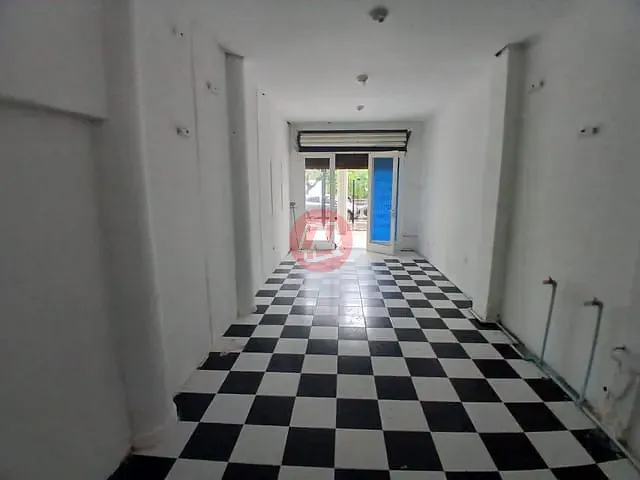 Loja com 36m², para alugar, no bairro Farroupilha em Porto Alegre