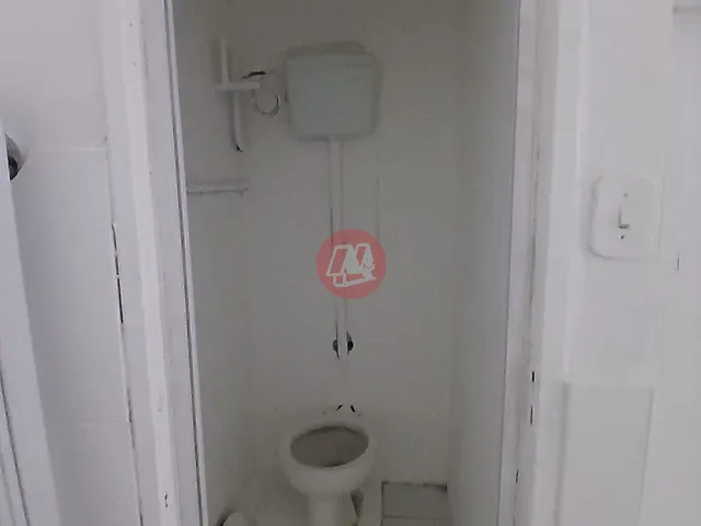Loja com 36m², para alugar, no bairro Farroupilha em Porto Alegre