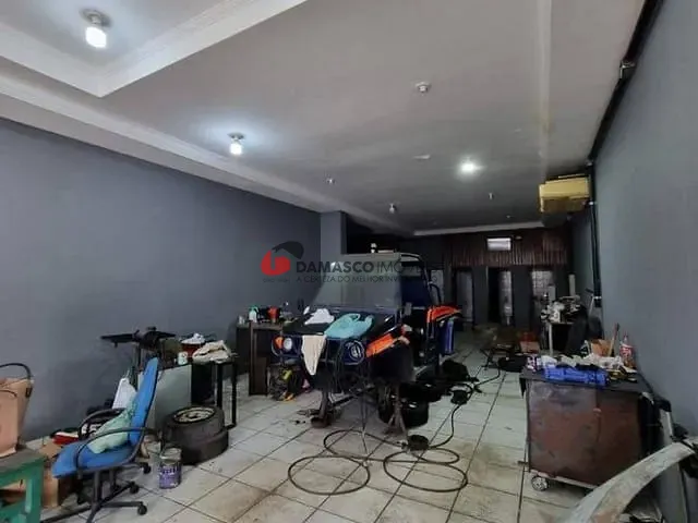 Loja para alugar, no bairro Vila Alpina em Santo André