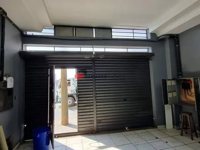 Loja para alugar, no bairro Vila Alpina em Santo André