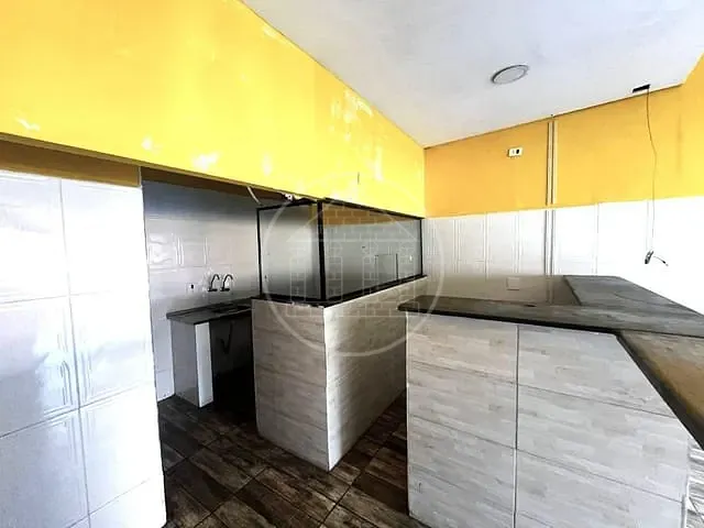 Loja com 36m², para alugar, no bairro Rio Bonito em São Paulo