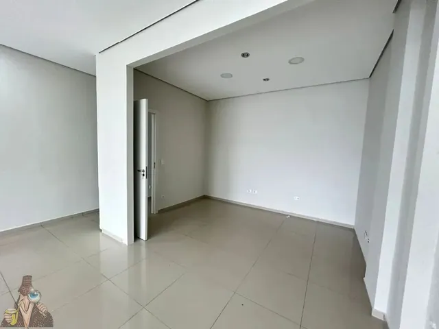 Loja para alugar, no bairro Alto da Rua XV em Curitiba