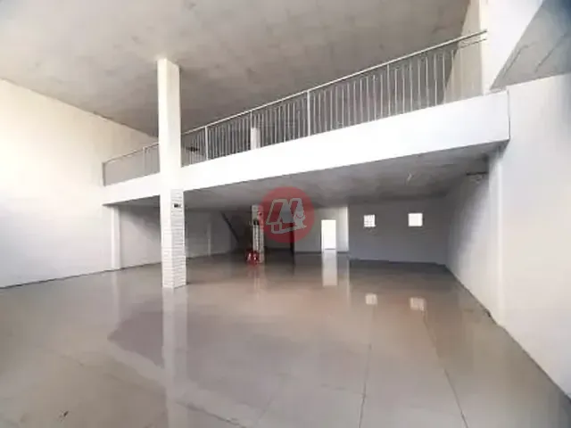 Loja para alugar, no bairro Glória em Porto Alegre