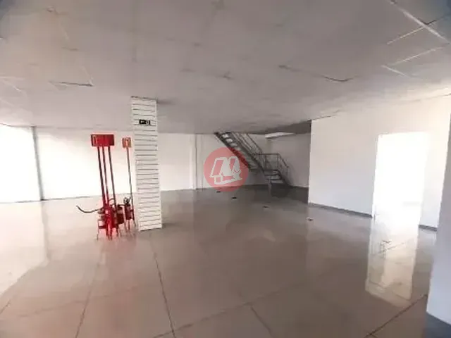 Loja para alugar, no bairro Glória em Porto Alegre