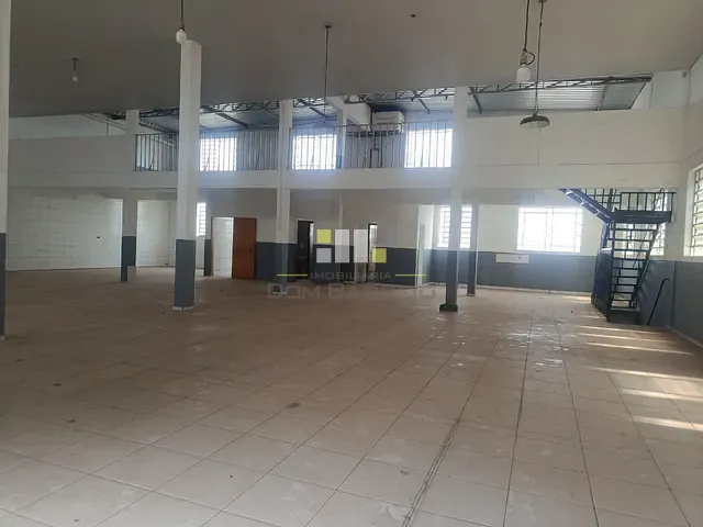 Loja com 500m², para alugar, no bairro Vila Valle em Sumaré