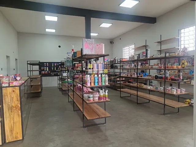 Loja com 90m², para alugar, no bairro Jardim São Domingos em Sumaré