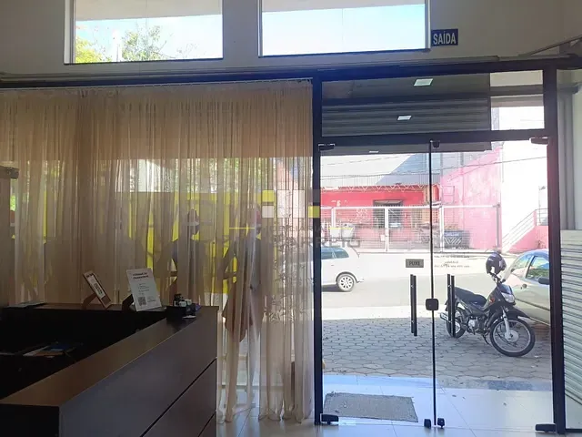 Loja com 250m², para alugar, no bairro Jardim São Carlos em Sumaré