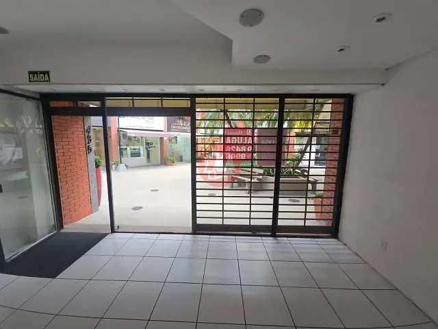 Loja com 70m², para alugar, no bairro Moinhos de Vento em Porto Alegre