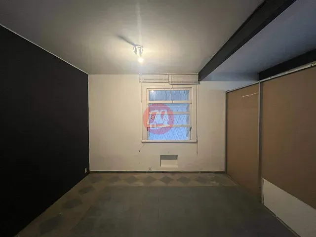 Loja com 120m², para alugar, no bairro Centro Histórico em Porto Alegre
