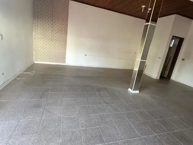 Loja para alugar, no bairro Santo Antônio em São José Dos Pinhais