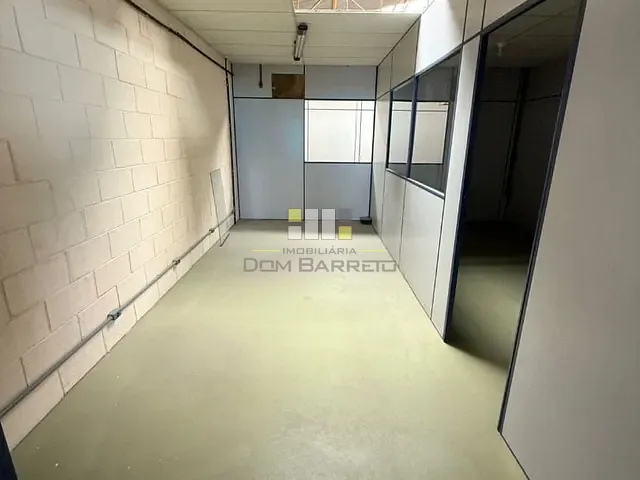Loja com 300m², para alugar, no bairro Jardim Manchester (Nova Veneza) em Sumaré