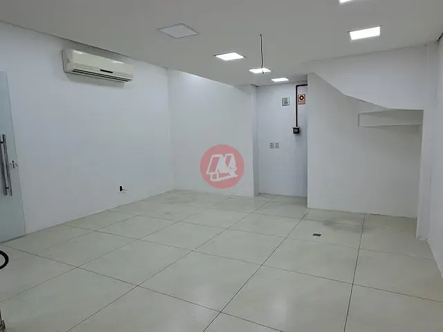 Loja com 67m², para alugar, no bairro Centro Histórico em Porto Alegre