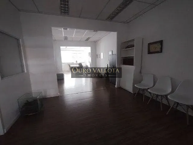 Loja com 240m², à venda, no bairro Belém em São Paulo
