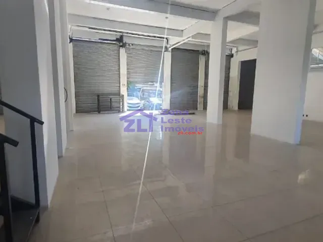 Loja com 383m², para alugar, no bairro Vila Carrão em São Paulo