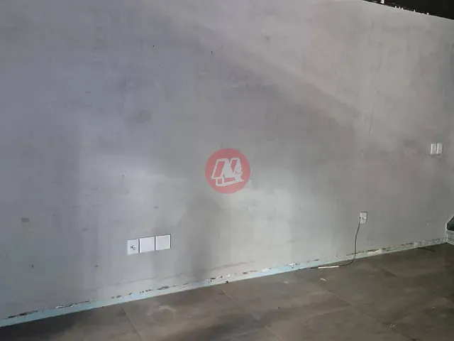 Loja com 31m², para alugar, no bairro Bom Fim em Porto Alegre