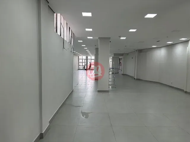 Loja com 519m², para alugar, no bairro Centro Histórico em Porto Alegre