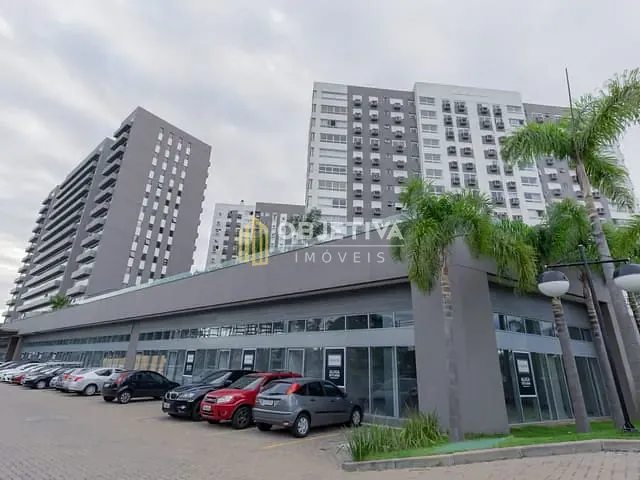 Loja com 200m², à venda ou para alugar, no bairro São Sebastião em Porto Alegre