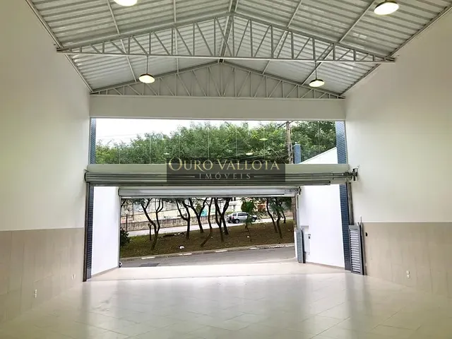 Loja com 275m², à venda, no bairro Parque Sevilha em São Paulo