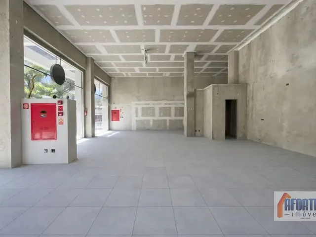 Loja para alugar, no bairro Alto da Rua XV em Curitiba
