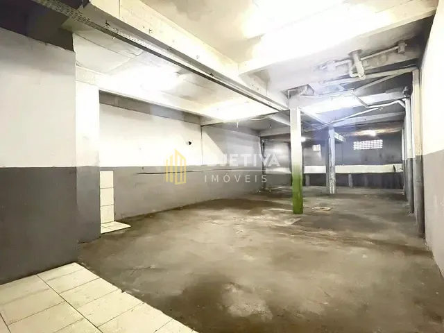 Loja para alugar, no bairro Santana em Porto Alegre