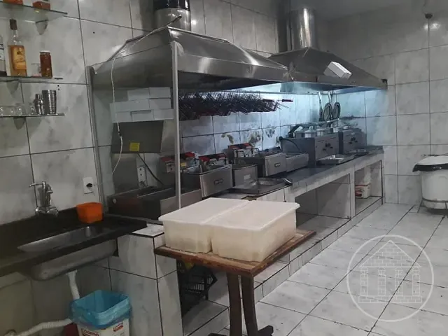 Loja com 250m², à venda, no bairro Cidade Dutra em São Paulo