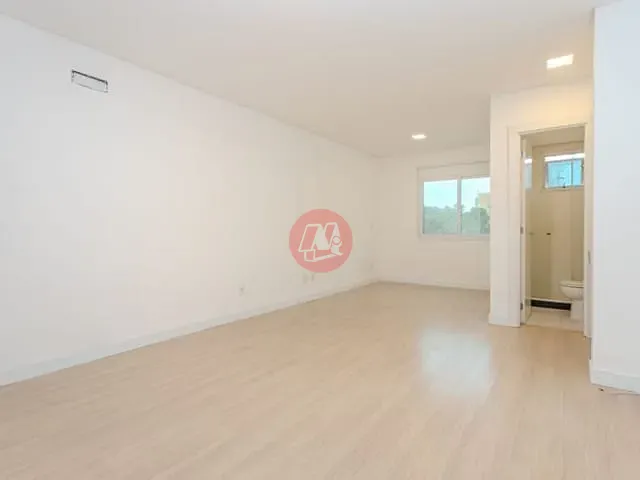 Studio com 37m², para alugar, no bairro Centro Histórico em Porto Alegre