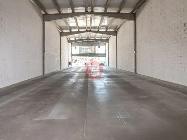 Loja com 303m², para alugar, no bairro Centro em Viamão