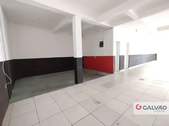 Loja para alugar, no bairro Sítio Cercado em Curitiba