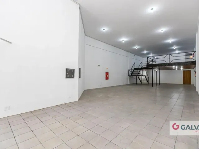 Loja para alugar, no bairro Centro em Curitiba