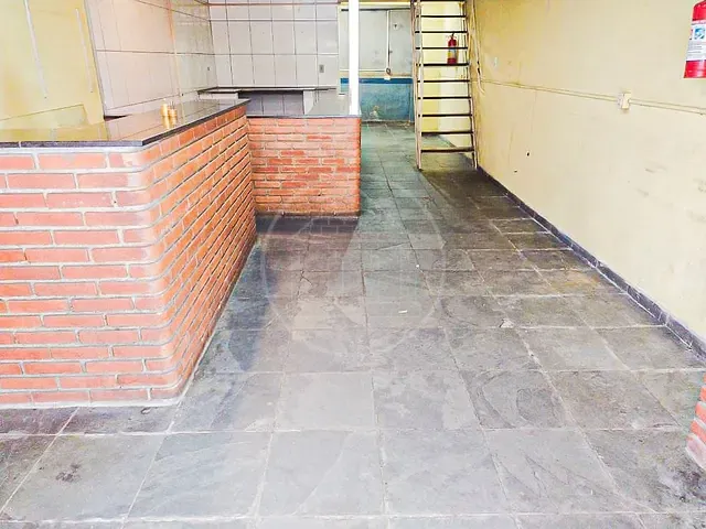 Loja com 106m², para alugar, no bairro Socorro em São Paulo