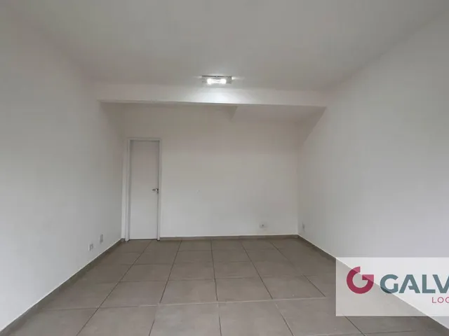 Loja para alugar, no bairro Capão da Imbuia em Curitiba