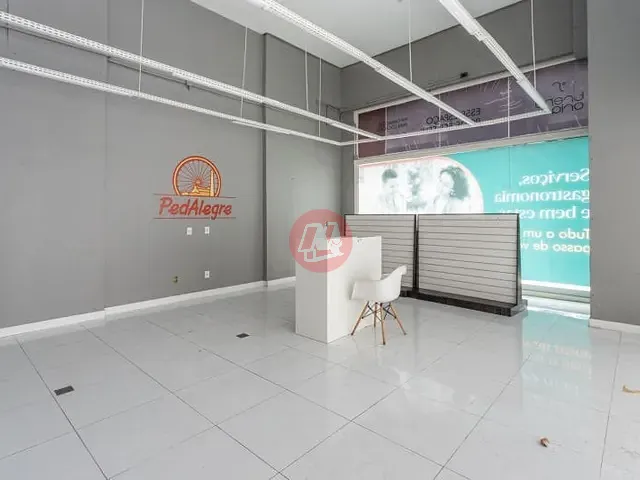 Loja com 45m², para alugar, no bairro Praia de Belas em Porto Alegre