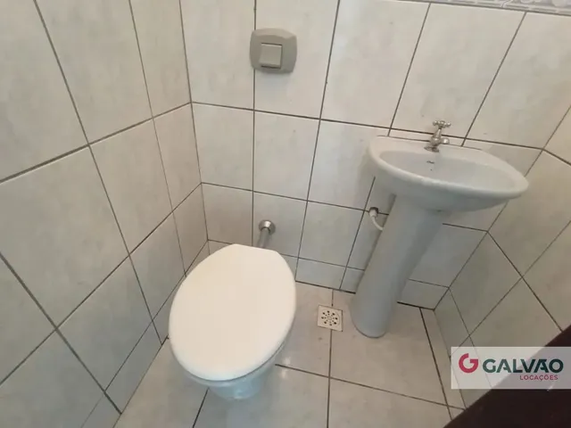 Loja para alugar, no bairro Boa Vista em Curitiba