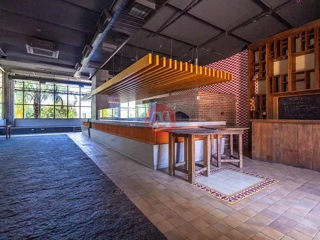 Loja com 410m², para alugar, no bairro Tristeza em Porto Alegre