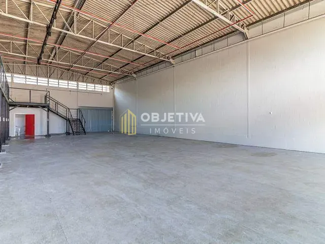 Loja para alugar, no bairro São João em Porto Alegre