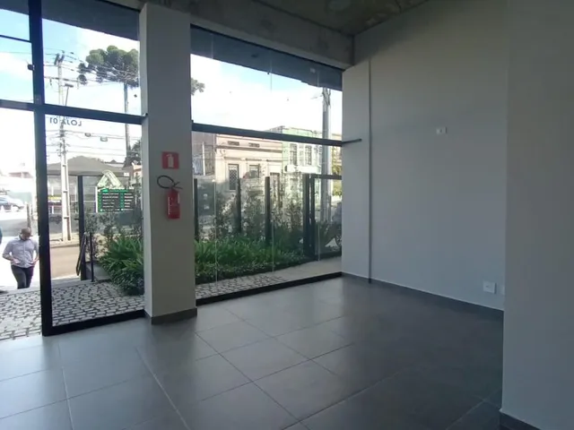 Loja para alugar, no bairro São Francisco em Curitiba