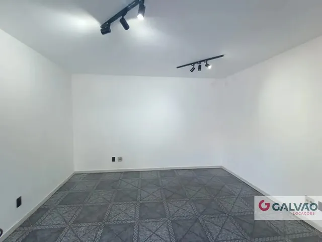 Loja para alugar, no bairro Centro em Curitiba