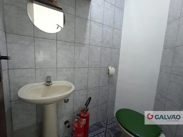 Loja para alugar, no bairro Centro em Curitiba