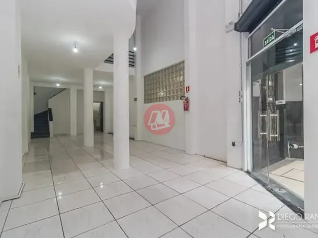 Loja com 132m², para alugar, no bairro Centro Histórico em Porto Alegre