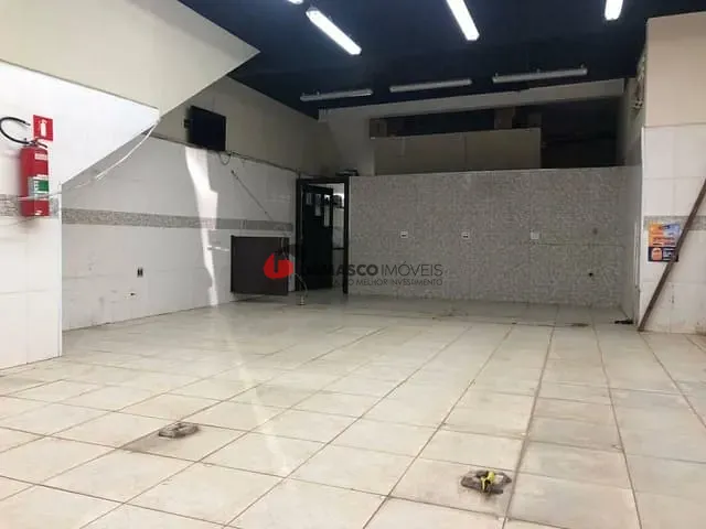 Loja com 120m², para alugar, no bairro Oswaldo Cruz em São Caetano do Sul