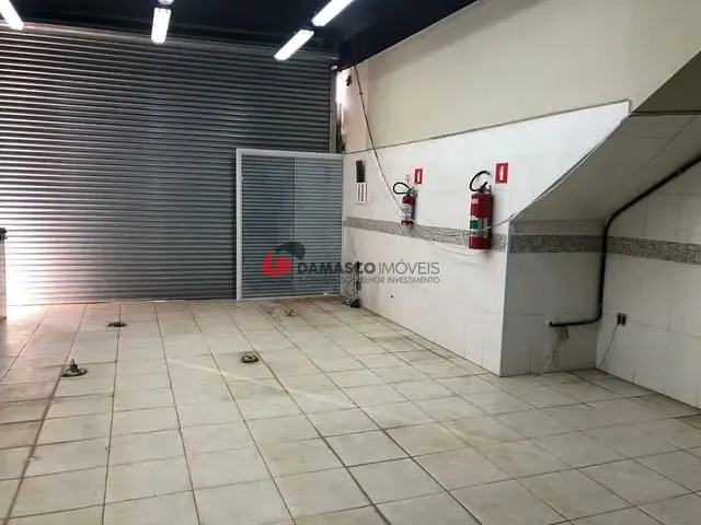 Loja com 120m², para alugar, no bairro Oswaldo Cruz em São Caetano do Sul