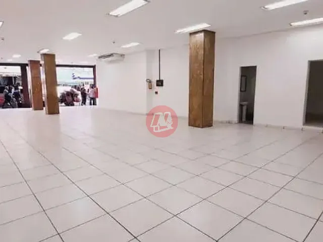 Loja com 507m², para alugar, no bairro Centro Histórico em Porto Alegre