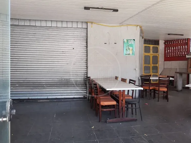 Loja com 180m², para alugar, no bairro Interlagos em São Paulo
