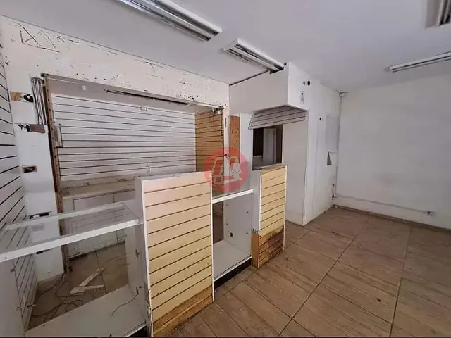 Loja com 159m², para alugar, no bairro Vila Assunção em Porto Alegre