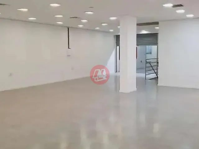 Loja com 331m², para alugar, no bairro Centro Histórico em Porto Alegre