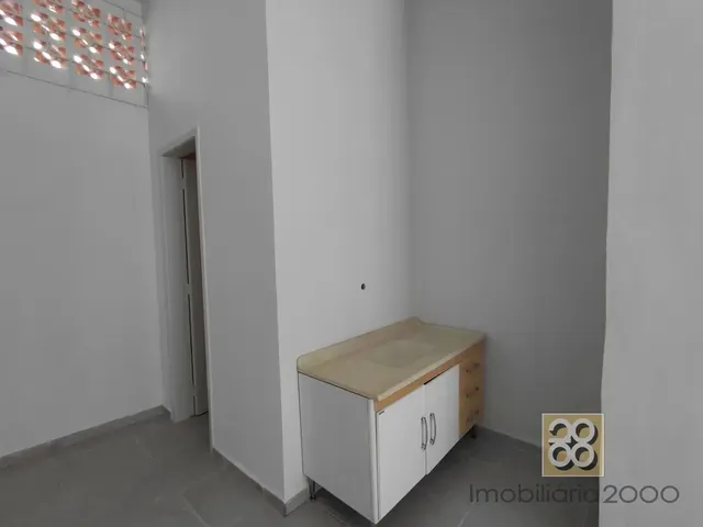 Loja para alugar, no bairro Centro em Curitiba