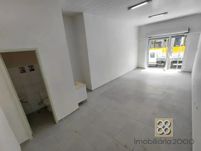 Loja para alugar, no bairro Centro em Curitiba